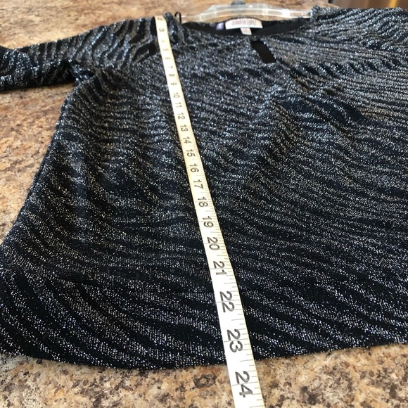 Jennifer Lopez Faux Wrap Metallic Blouse - Picture 3 of 12